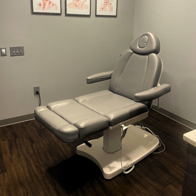 Alpharetta-med-spa-room-interior at Natural Body in Atlanta