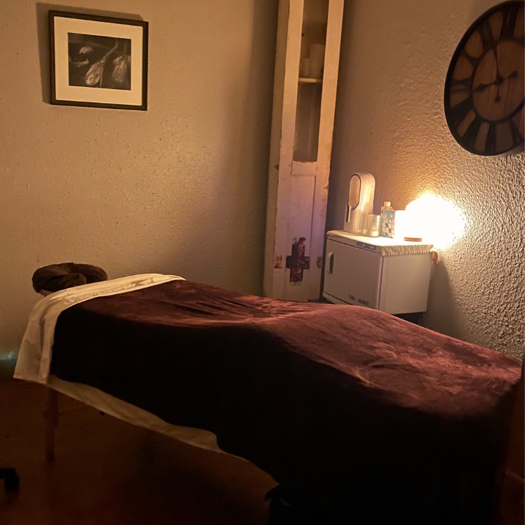 Morningside-interior-massage-room at Natural Body in Atlanta